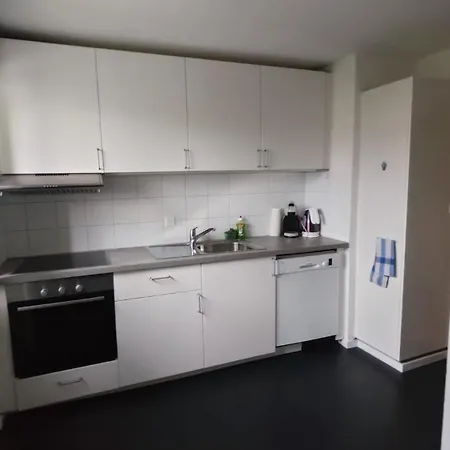 Coucouning Ou Privees Espaces Communs A Partager 몽테이